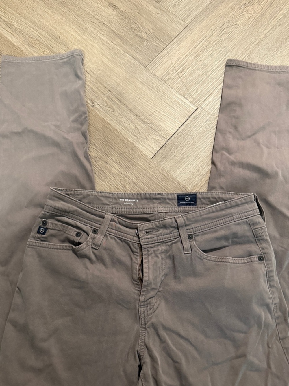 Ag Adriano Goldschmied Men's Chinos in Taupe